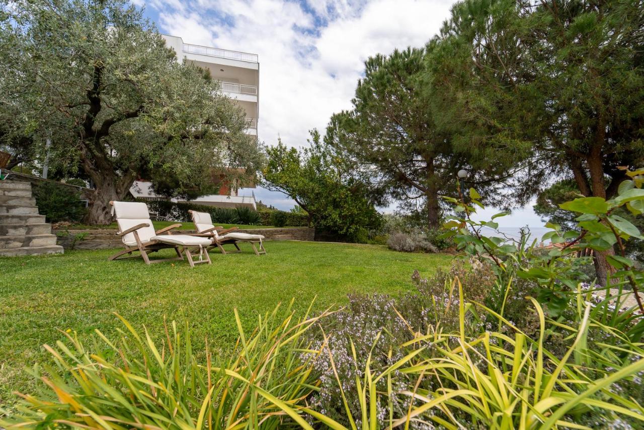 Villa Elia Kavala - Mediterranean Holiday Villa PalaiónTsiflíkion Eksteriør billede
